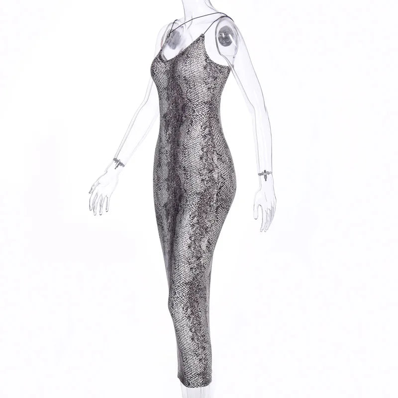 Slim Fit Rendezvous Midi Dress