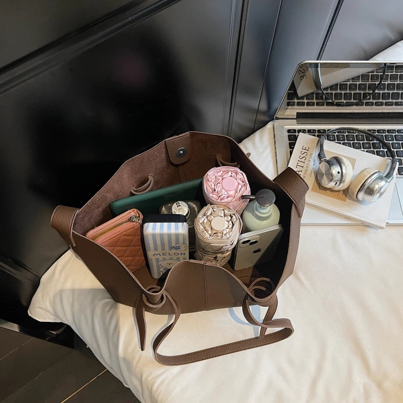 The Oversized Casual Tote