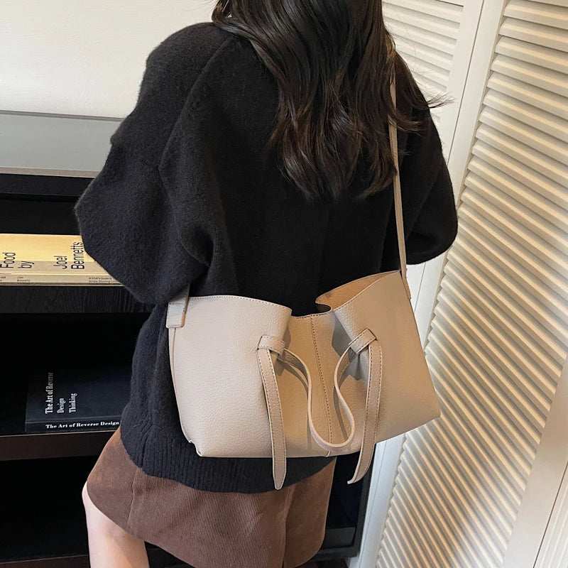 The Oversized Casual Tote