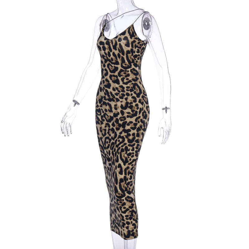 Slim Fit Rendezvous Midi Dress