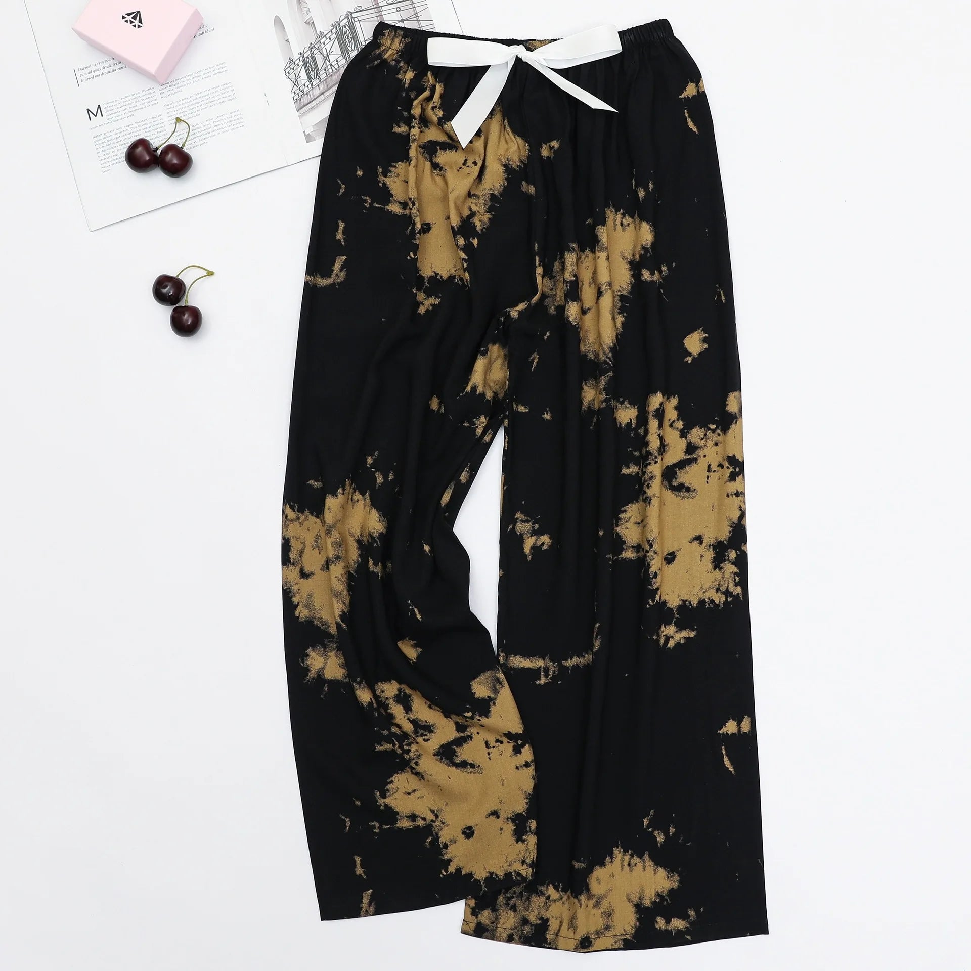 Lattice Print Lounge Pants