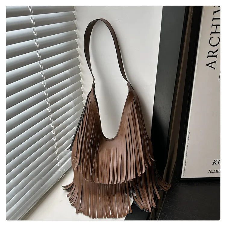 The Retro Tassel Tote