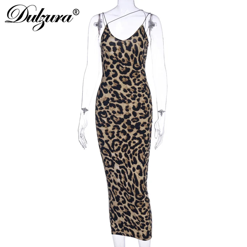 Slim Fit Rendezvous Midi Dress