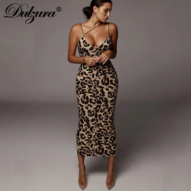 Slim Fit Rendezvous Midi Dress