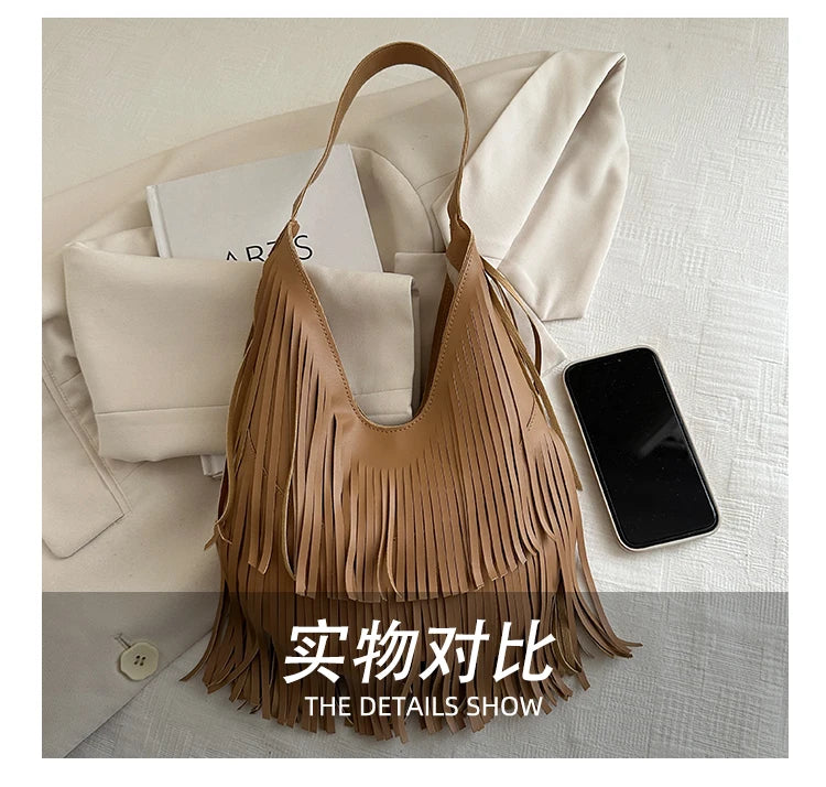 The Retro Tassel Tote