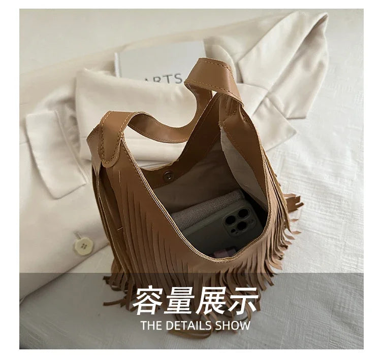 The Retro Tassel Tote
