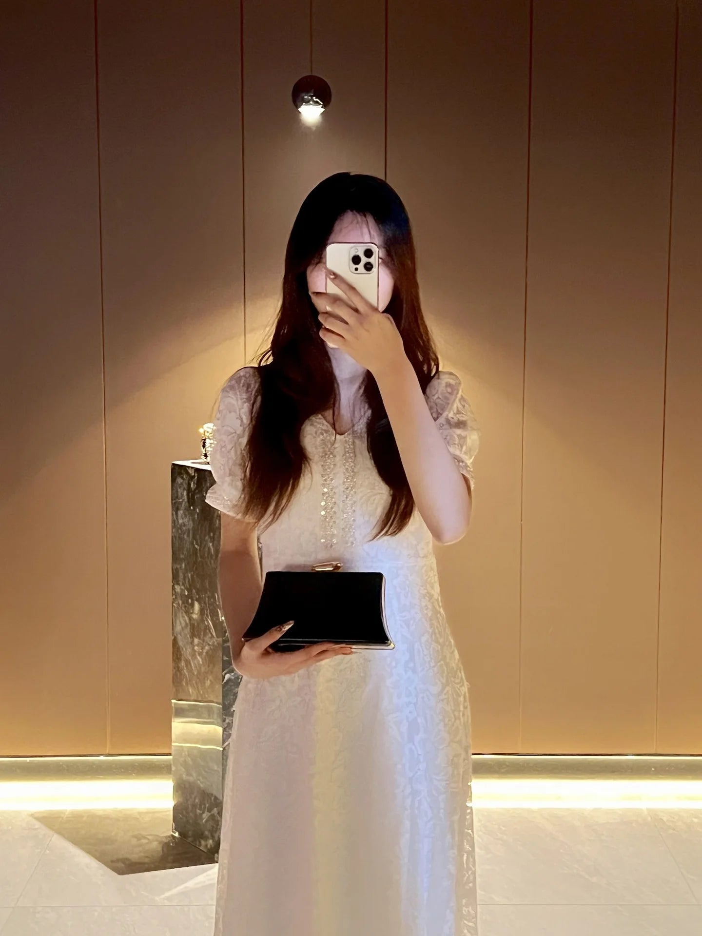 The Luxury Dinner Crossbody