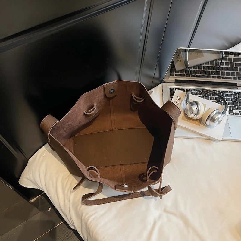The Oversized Casual Tote