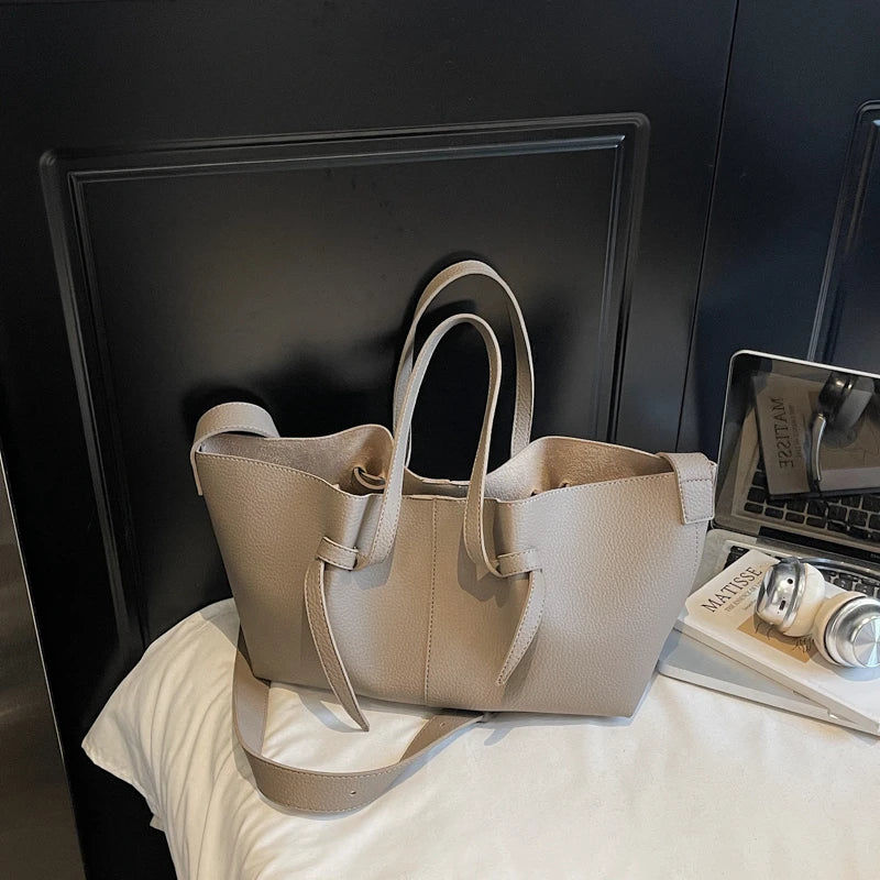 The Oversized Casual Tote