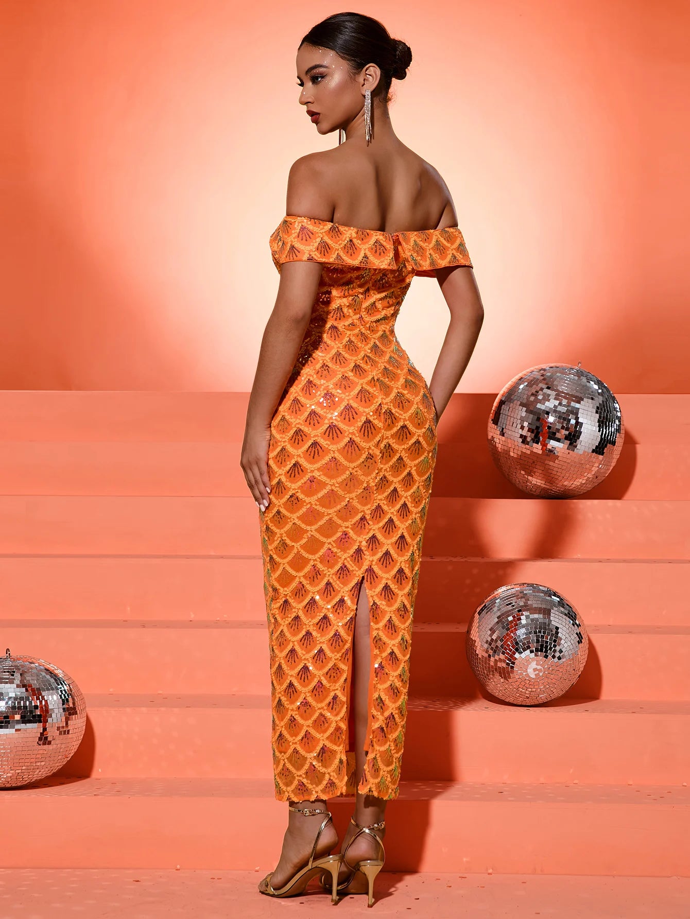 One-Shoulder Sparkling Gown