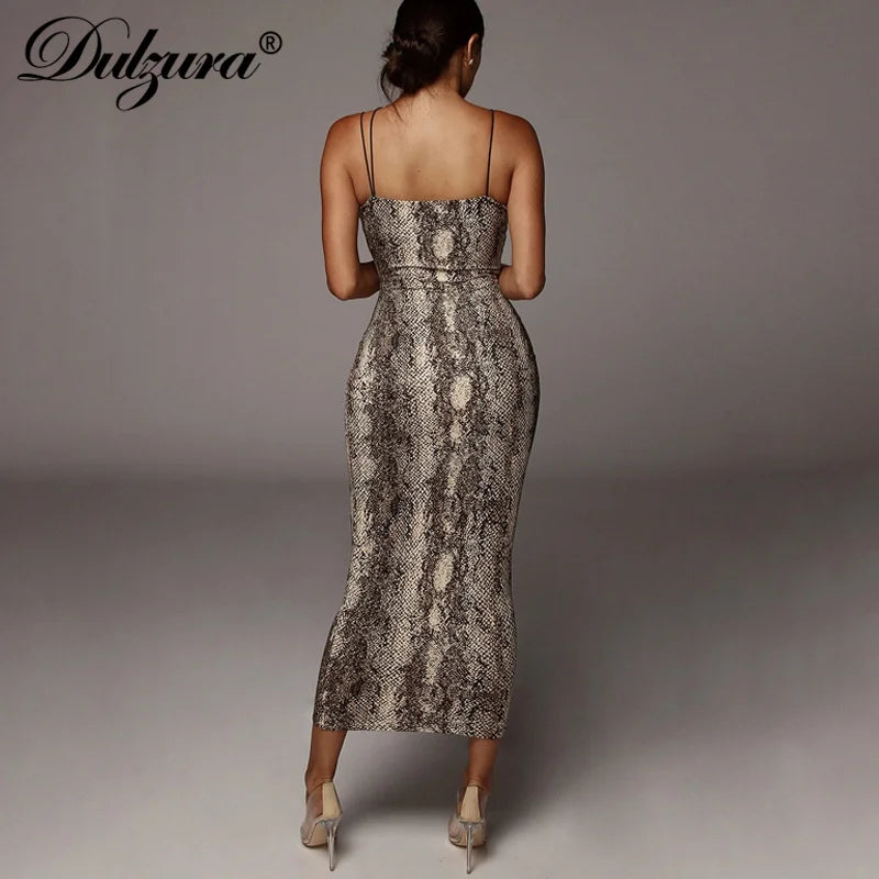 Slim Fit Rendezvous Midi Dress