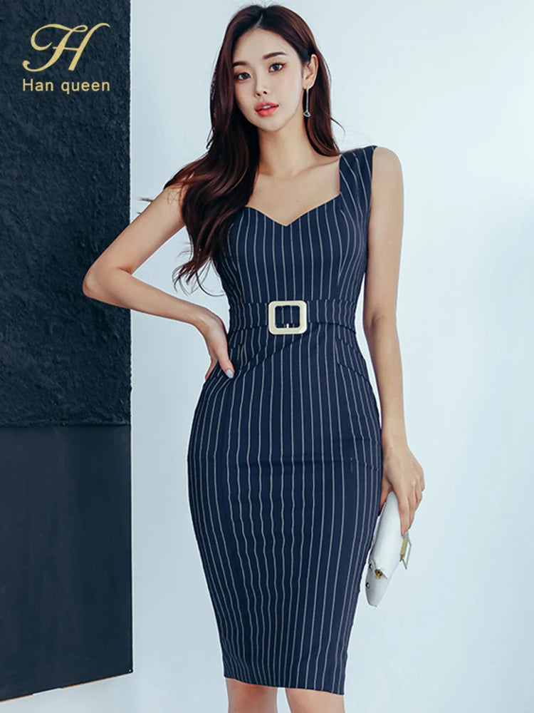 The Elegant Queen Dress