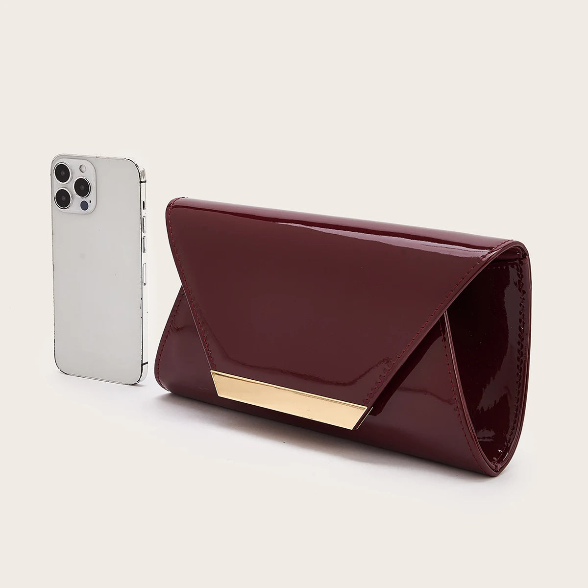 The Sleek Evening Makeup Clutch