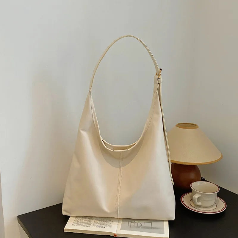 The New Retro Tote