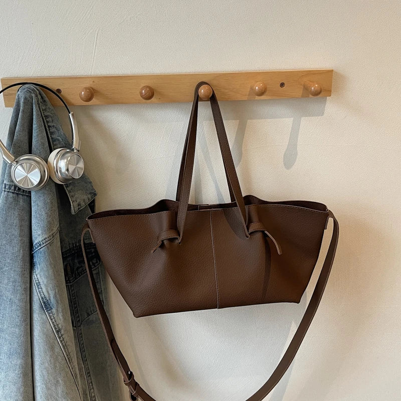 The Oversized Casual Tote