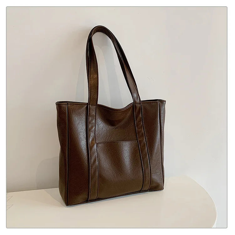 The Simple Large Capacity Tote g